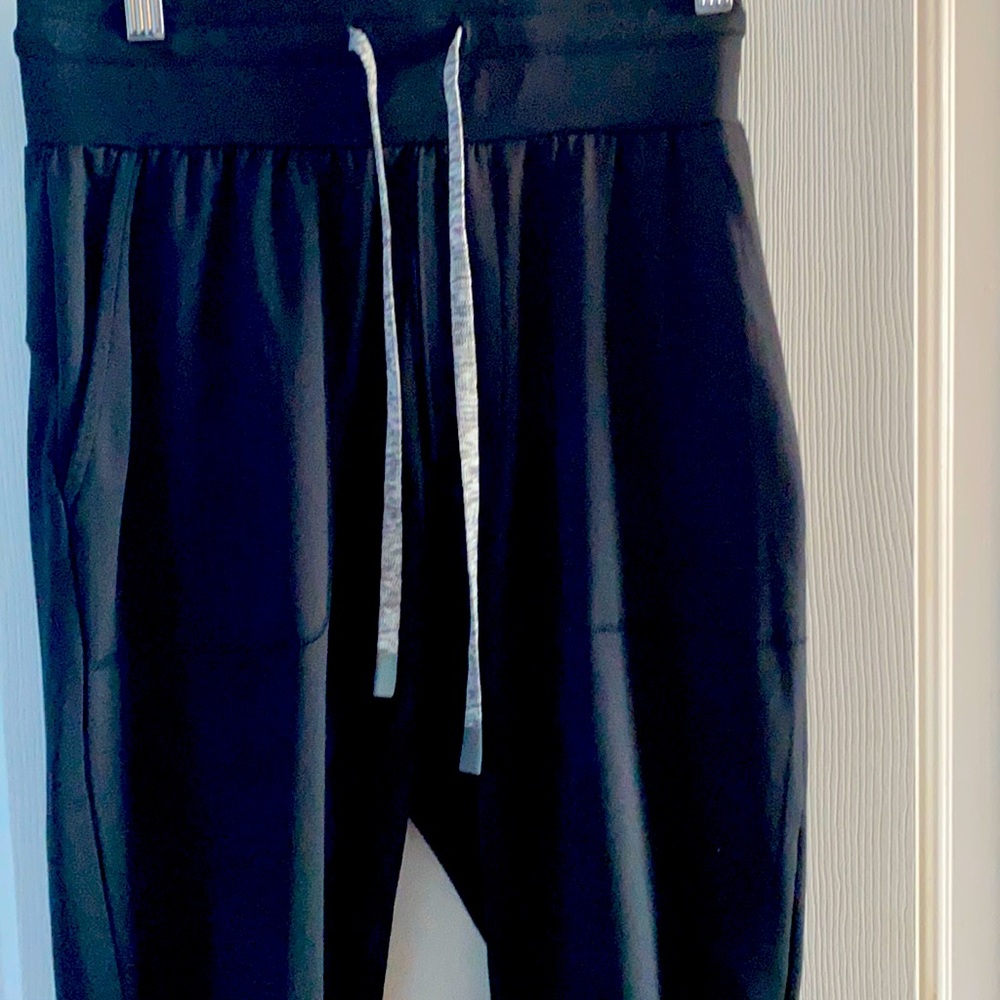 Varley black leggings. X-small. New